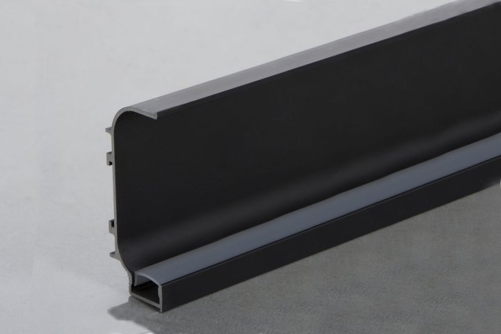 Профіль ФБР С LED чорний 5950мм